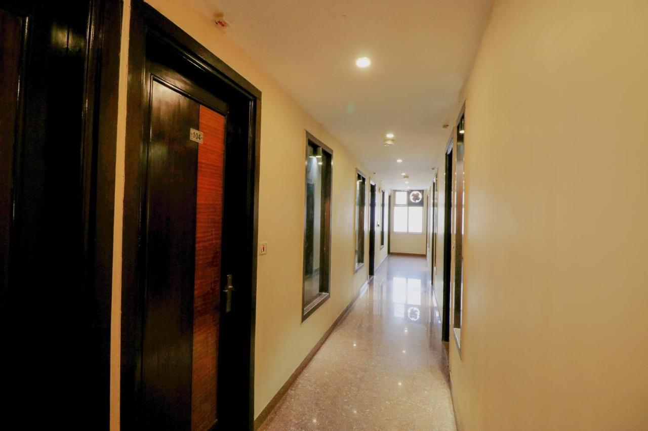 Staybook Hotel Aira New Delhi Railway Station Paharganj Esterno foto