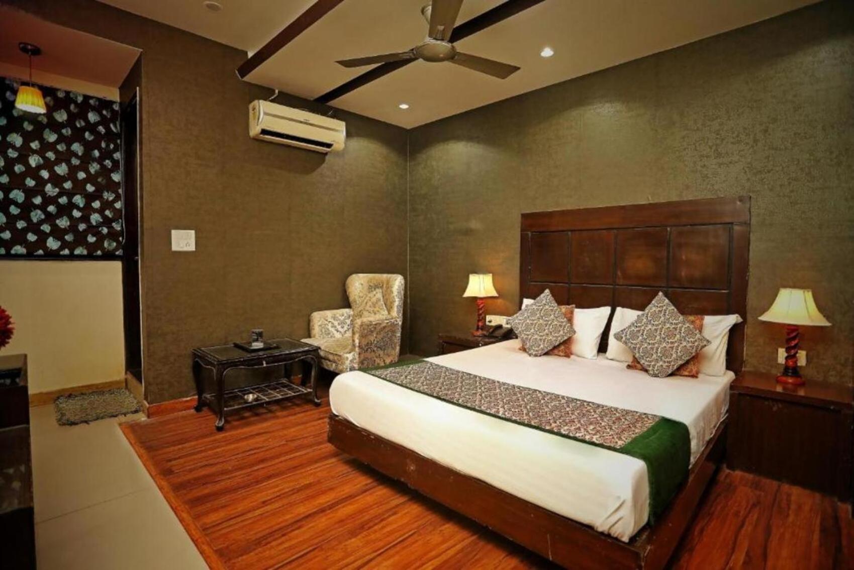 Staybook Hotel Aira New Delhi Railway Station Paharganj Esterno foto