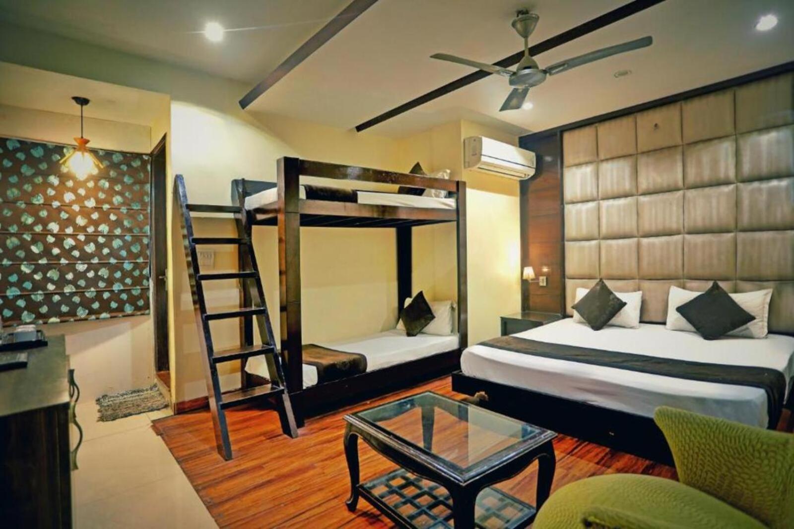 Staybook Hotel Aira New Delhi Railway Station Paharganj Esterno foto