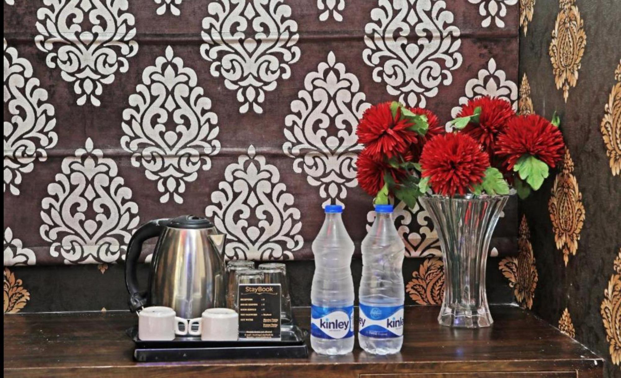 Staybook Hotel Aira New Delhi Railway Station Paharganj Esterno foto