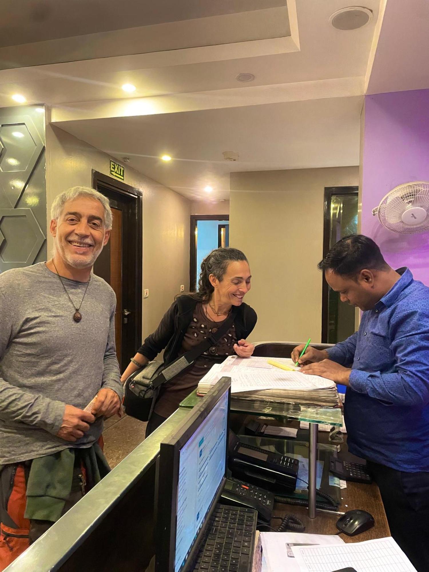Staybook Hotel Aira New Delhi Railway Station Paharganj Esterno foto